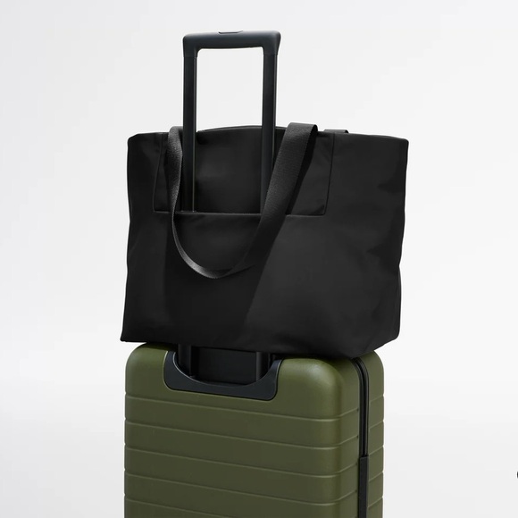 AWAY Featherlight Tote Black - Picture 7 of 13